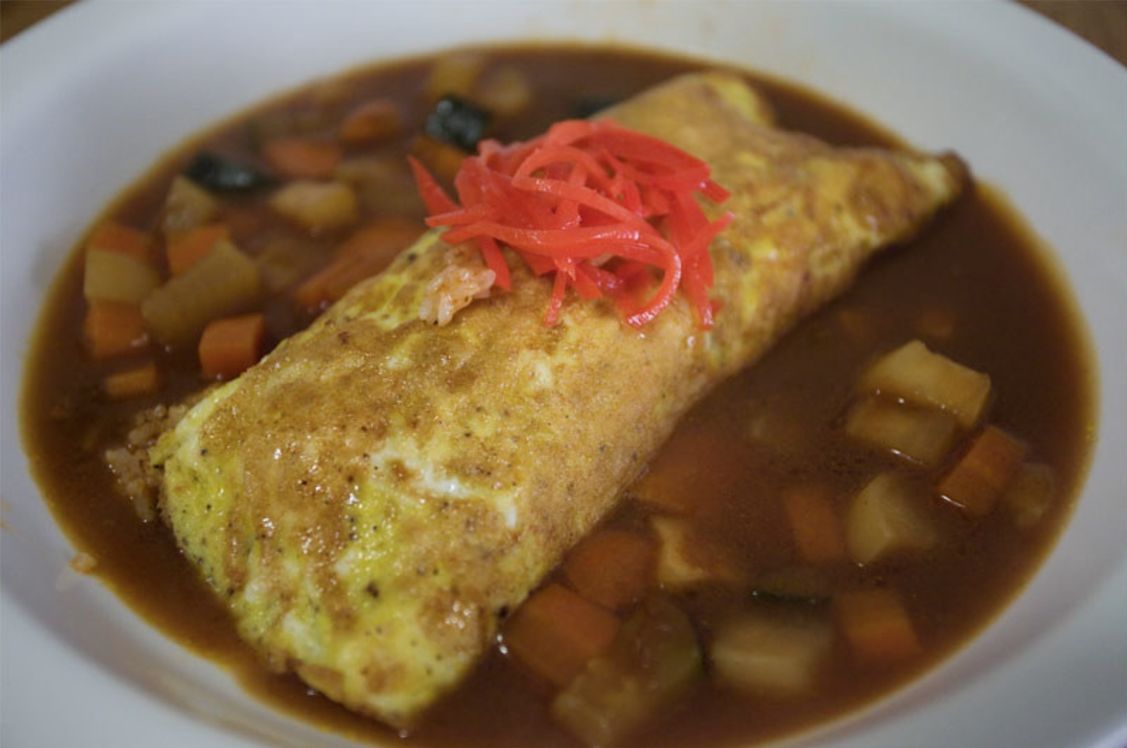 Japanese Curry Omelette Rice (Omurice with Curry Sauce)