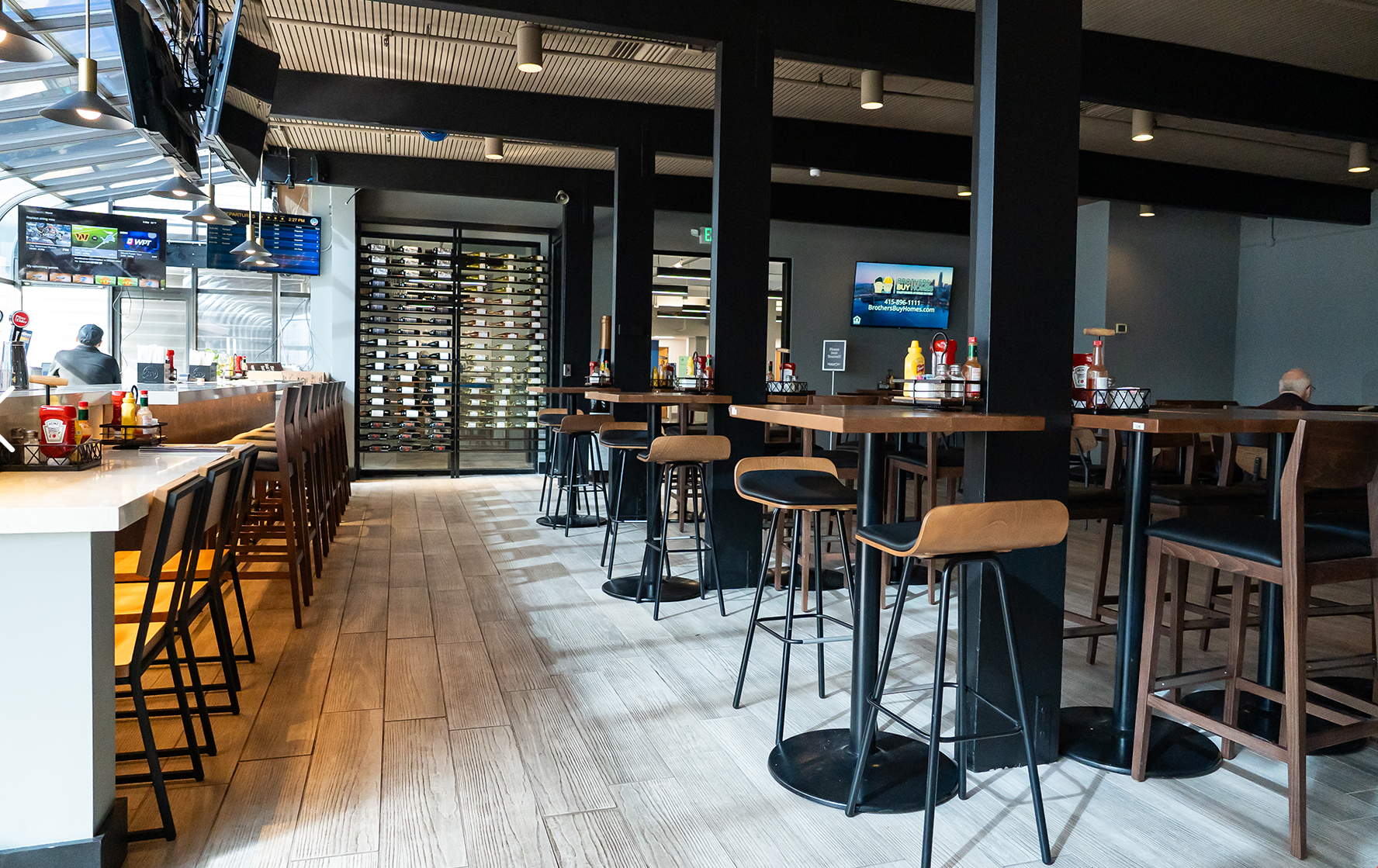 Airport Food Gets a Sonoma Makeover with Flying Ace Kitchen & Taproom
