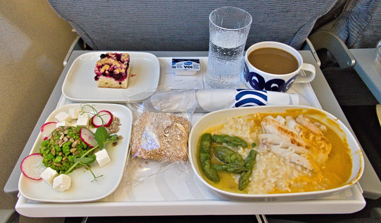 Airplane Food Anxiety: Why So Many Women Skip Meals in the Sky