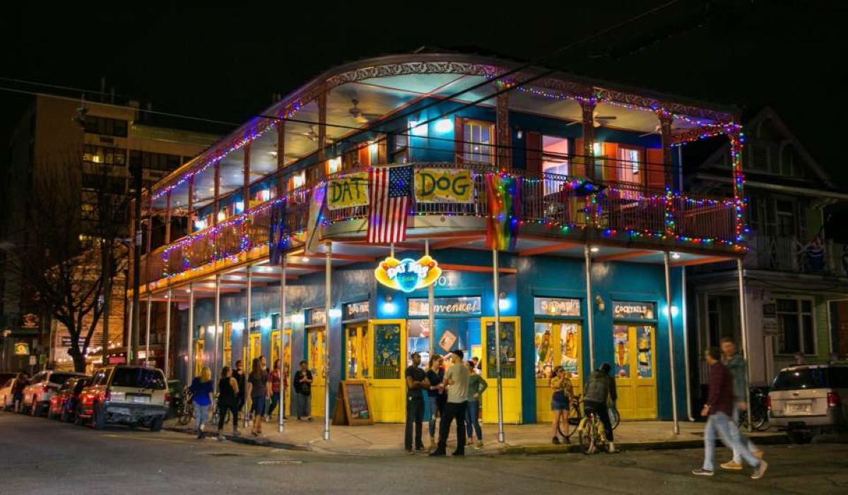 New Orleans After Dark: Where the City’s Night Owls Really Eat