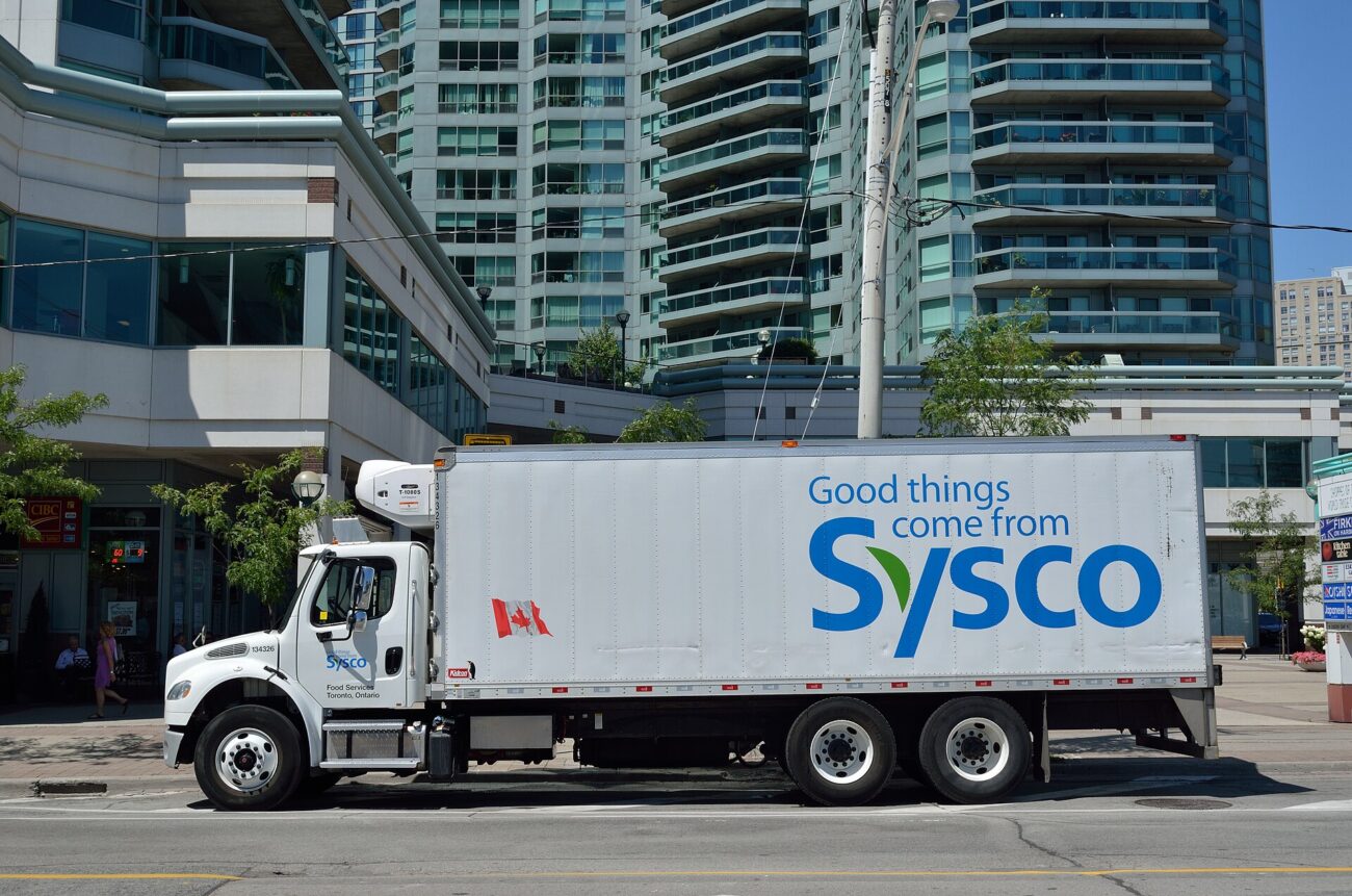 Sysco Drops Mexican Iceberg Lettuce After Cyclospora Outbreak Kills Two