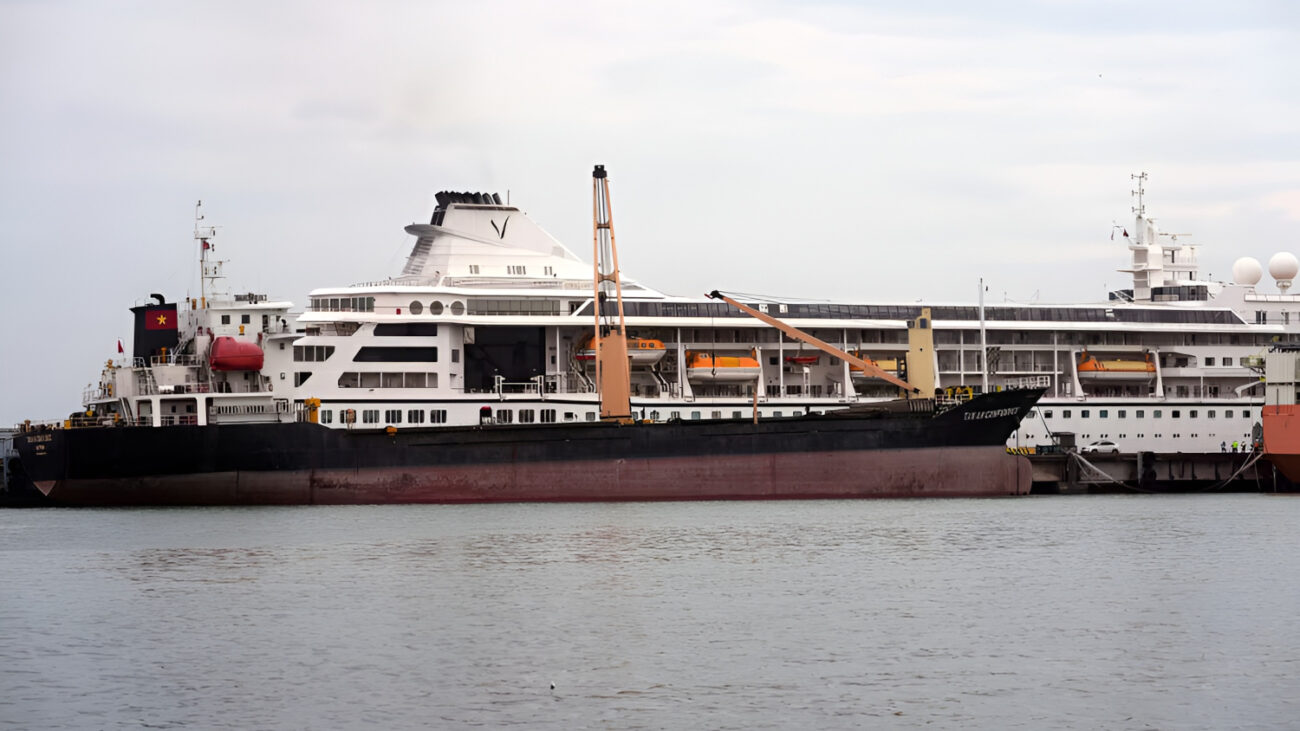 Luxury Cruise Residents Stranded in Cambodia After Fuel Costs Spike